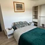 Maison De Bord De Attenante A La Leucate